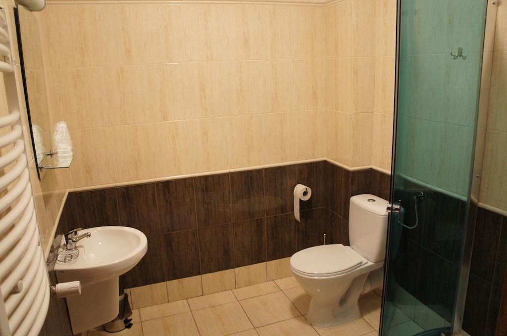 Hotel Dworska Elektrownia Kędzierzyn-Koźle Camera foto