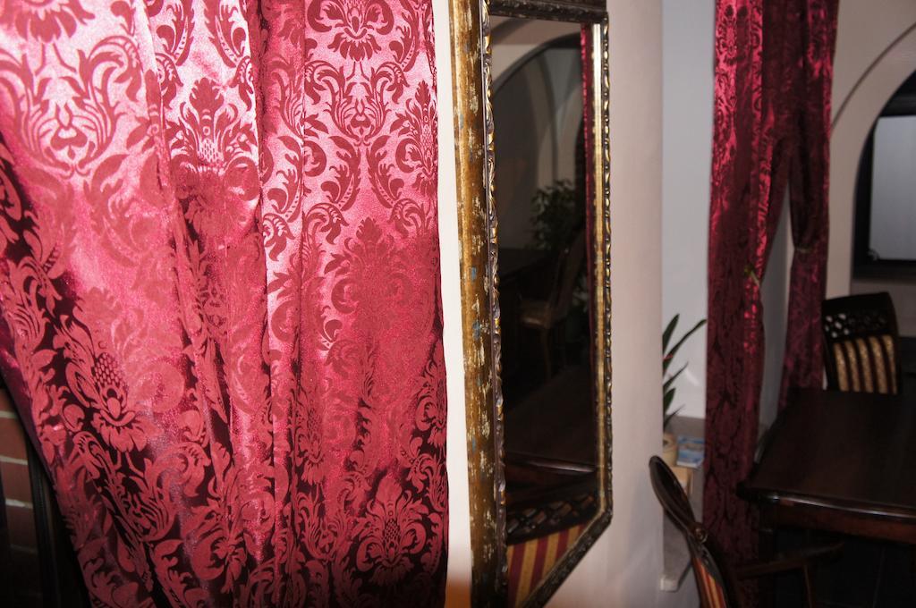 Hotel Dworska Elektrownia Kędzierzyn-Koźle Esterno foto